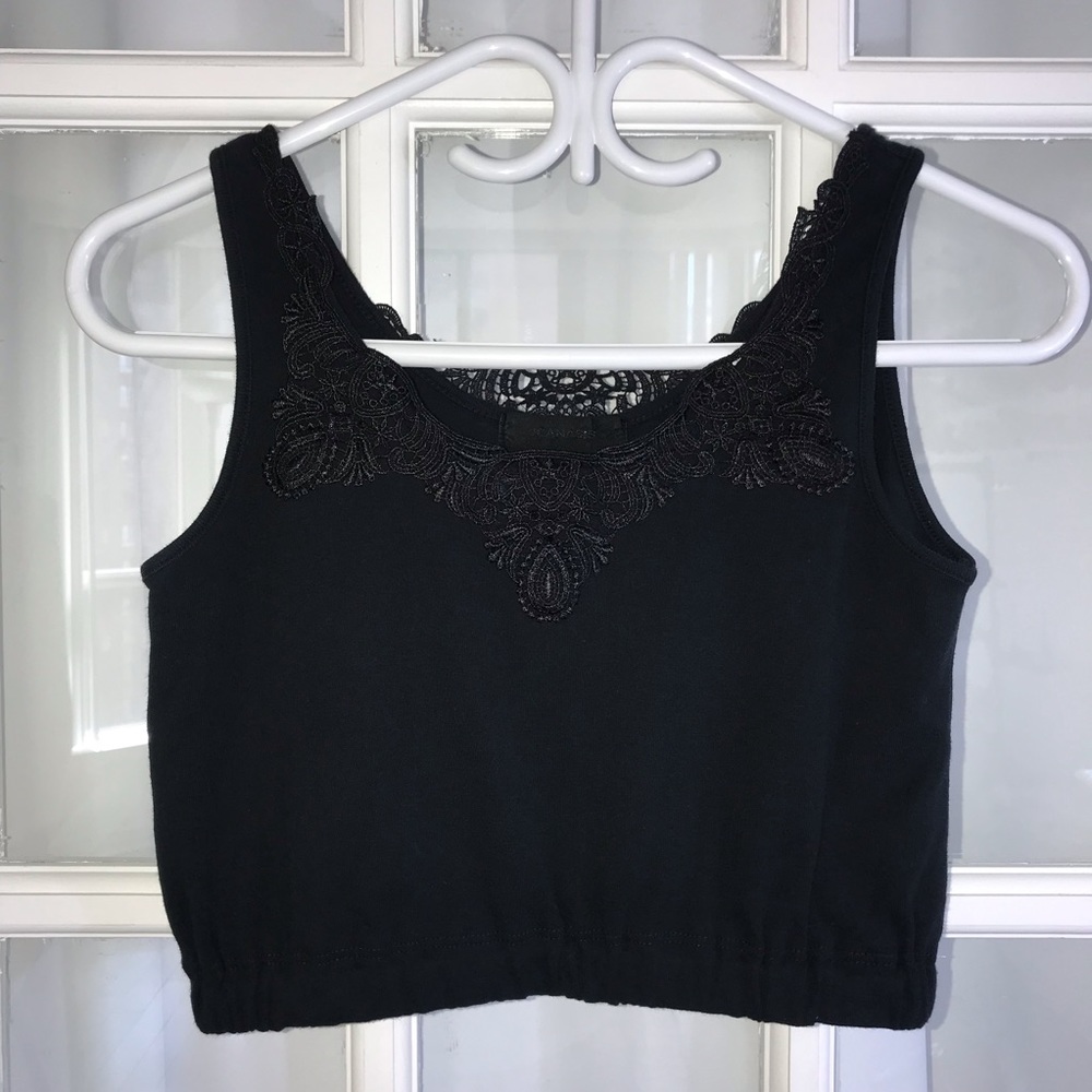 Jeanasis Cropped Black Tank Top with Lace Appliqué Neckline Small